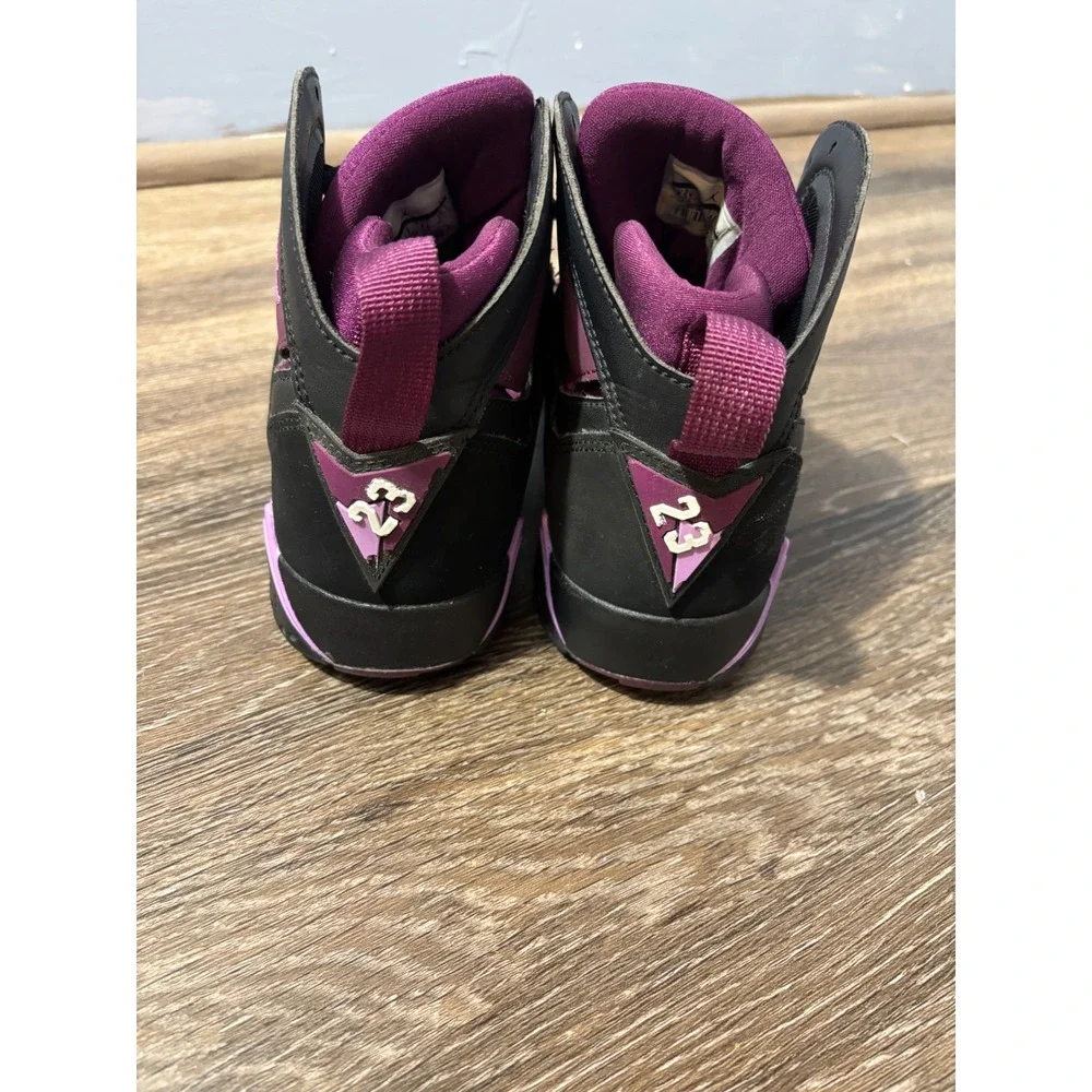Jordan 7 Retro GG Mulberry Black Fuchsia Glow 442960-009 Mens‎ 7.5 / Youth 8.5Y